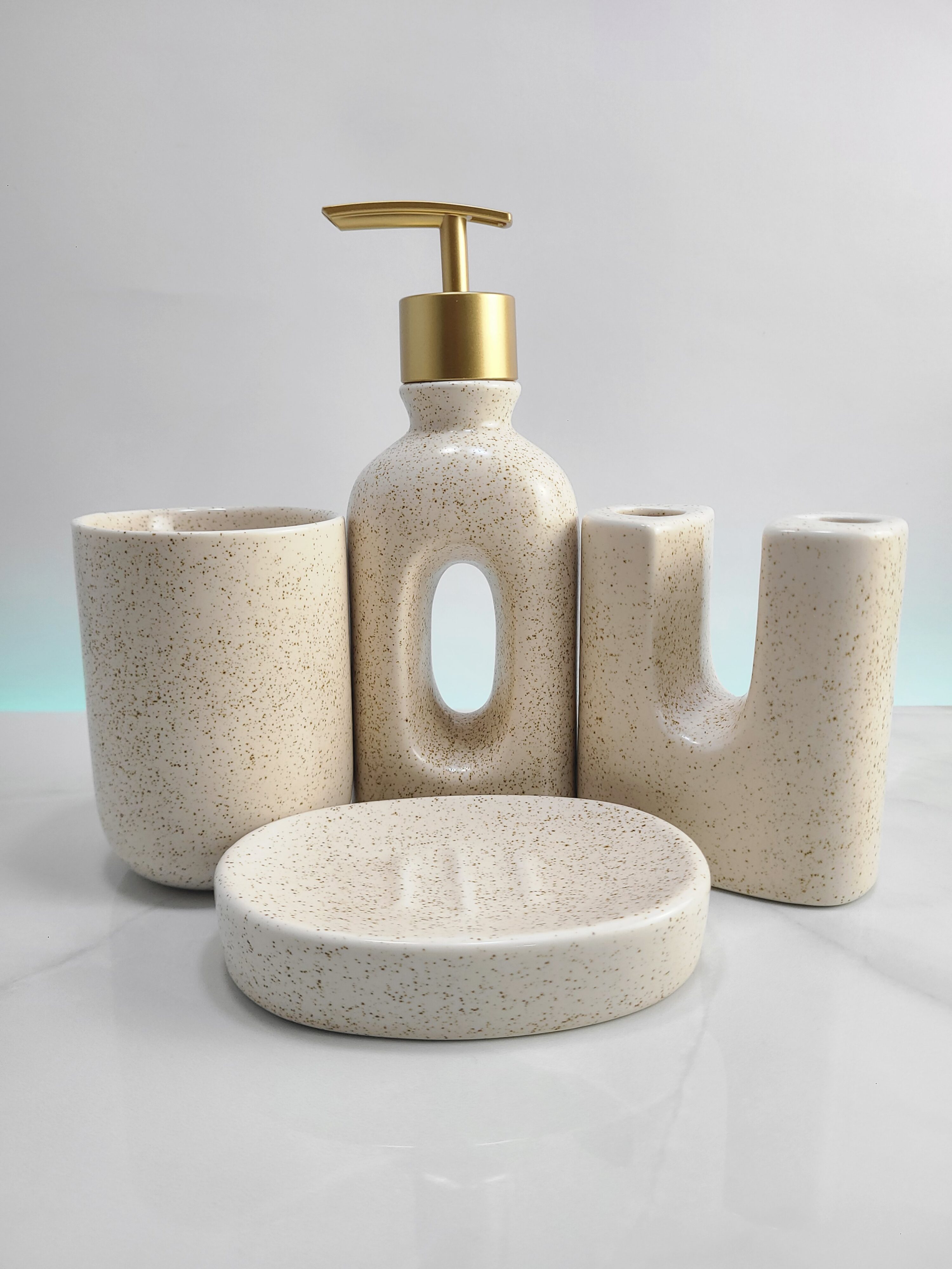 🛀طقم إكسسوارات الحمام 4 قطع